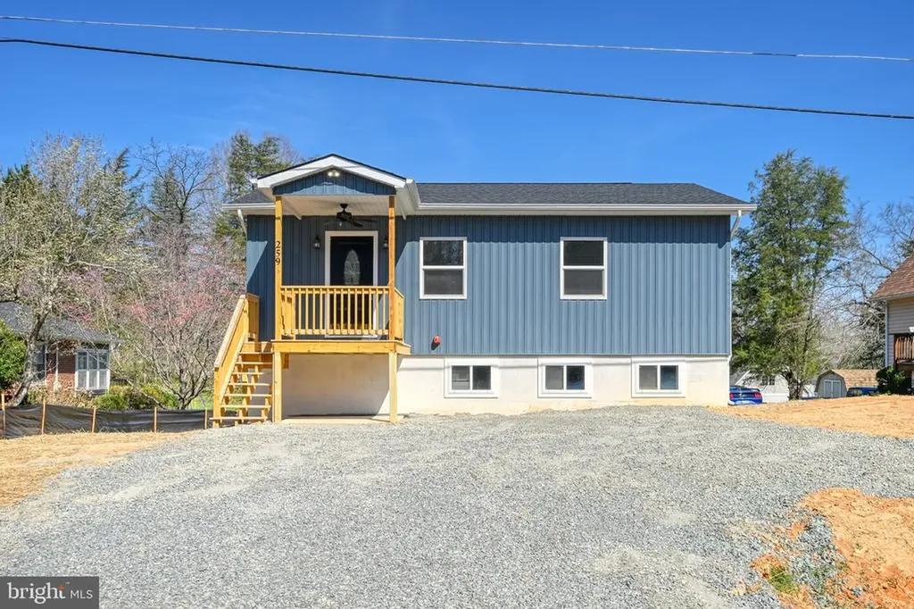 259 Redbud Drive Louisa VA 23093