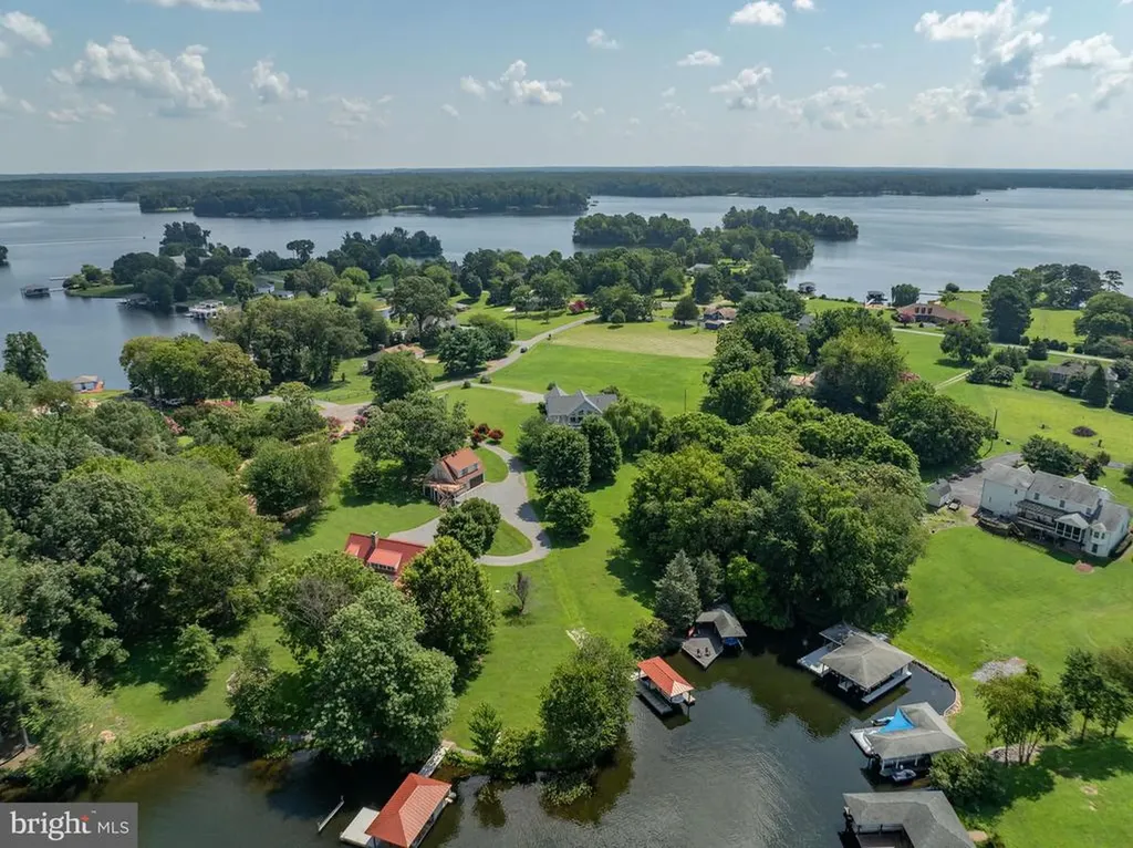 125 Lake Court Bumpass VA 23024