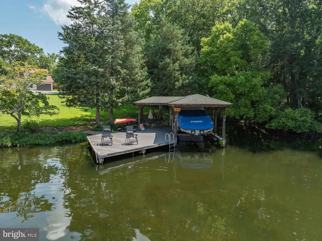 125 Lake Court Bumpass VA 23024
