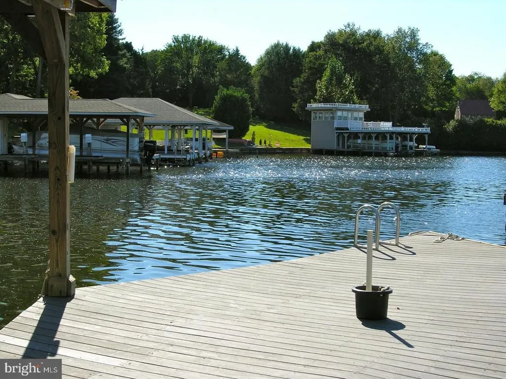 125 Lake Court Bumpass VA 23024