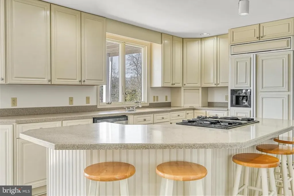 1950 Campbell Road Keswick VA 22947