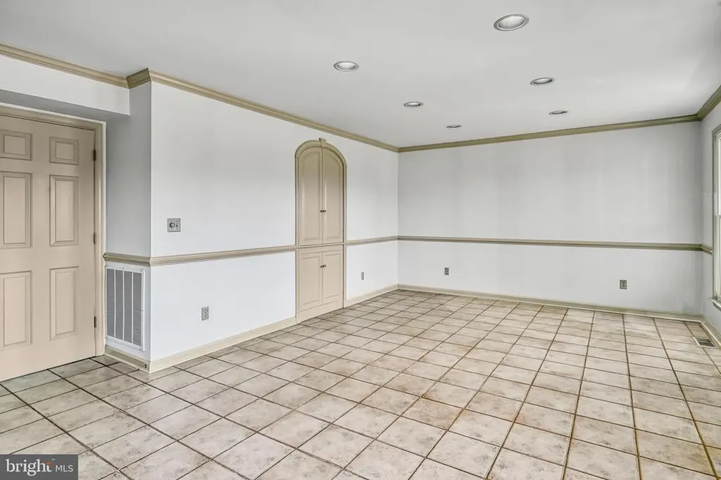1950 Campbell Road Keswick VA 22947