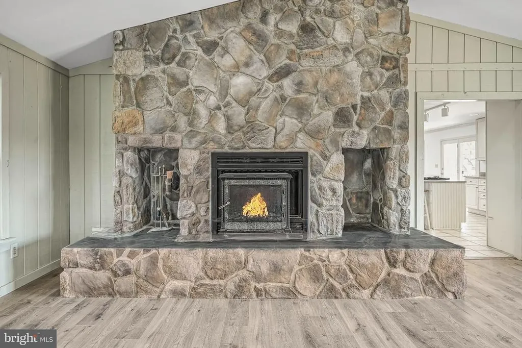 1950 Campbell Road Keswick VA 22947