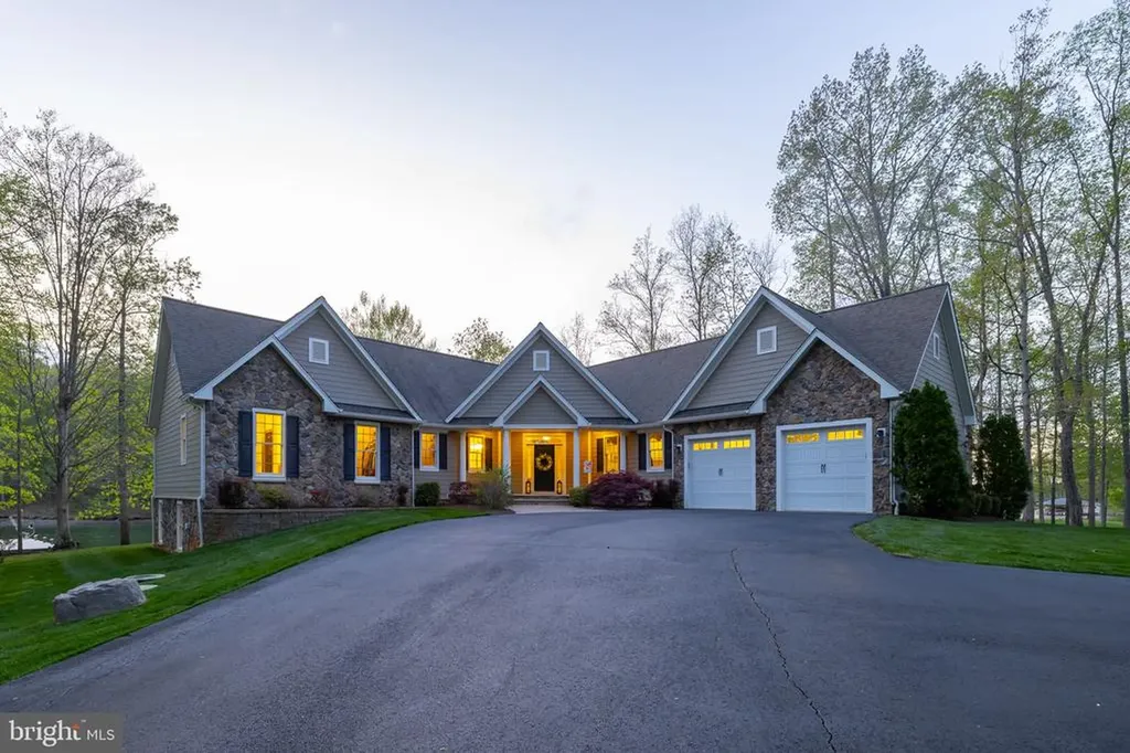 232 Raven Road Bumpass VA 23024