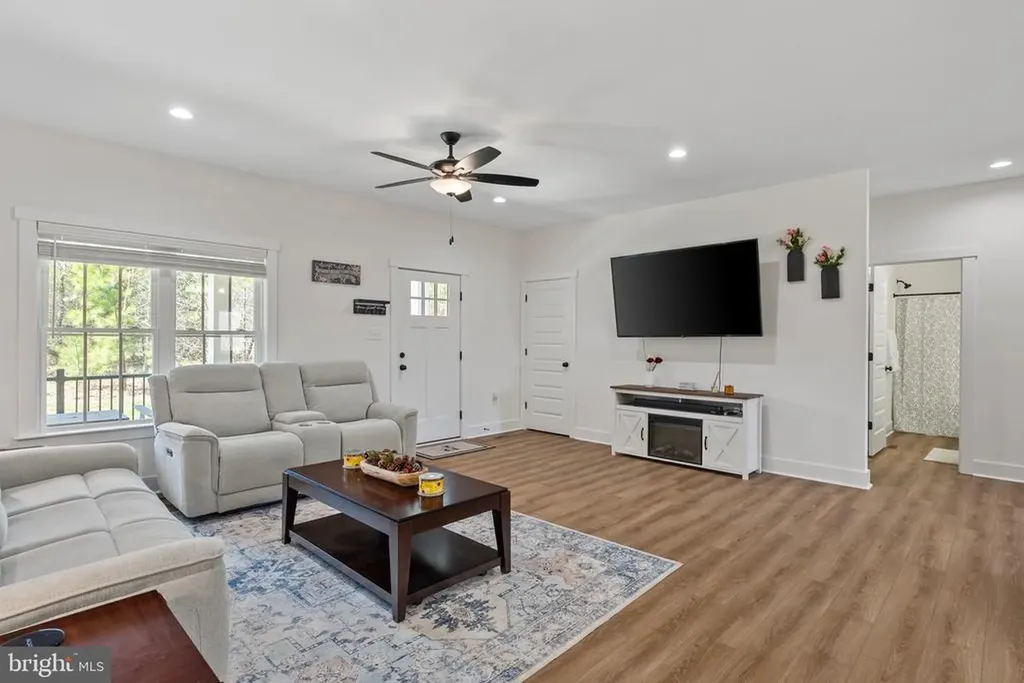4316 Mount Airy Road Louisa VA 23093