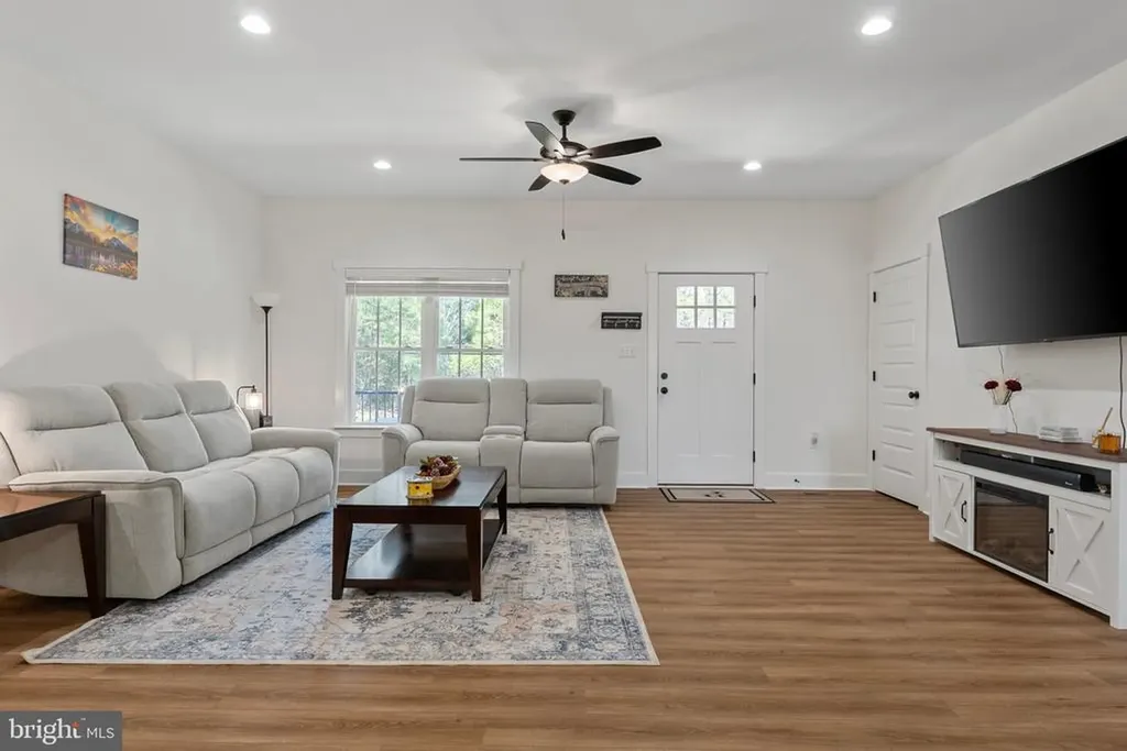 4316 Mount Airy Road Louisa VA 23093