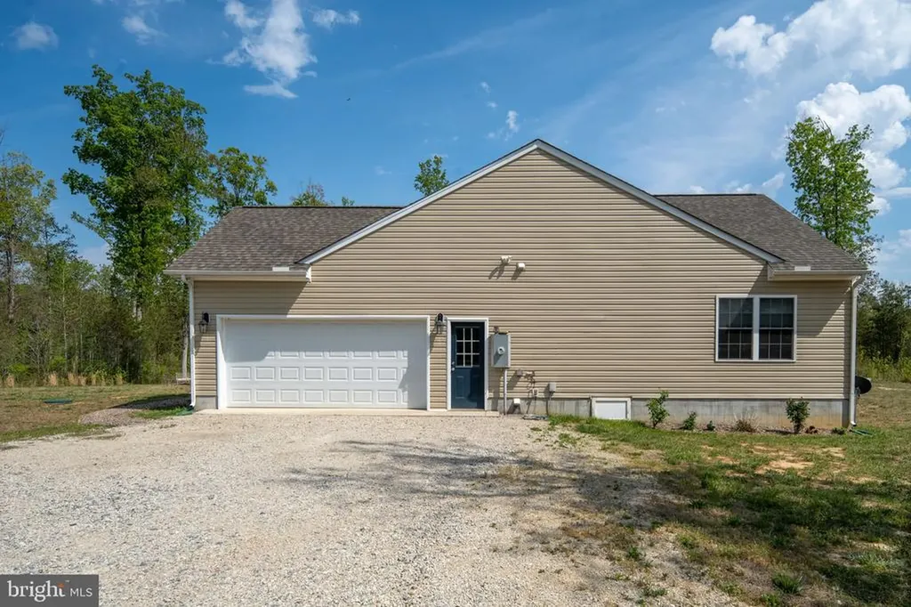 564 Equestrian Landing Trail Bumpass VA 23024