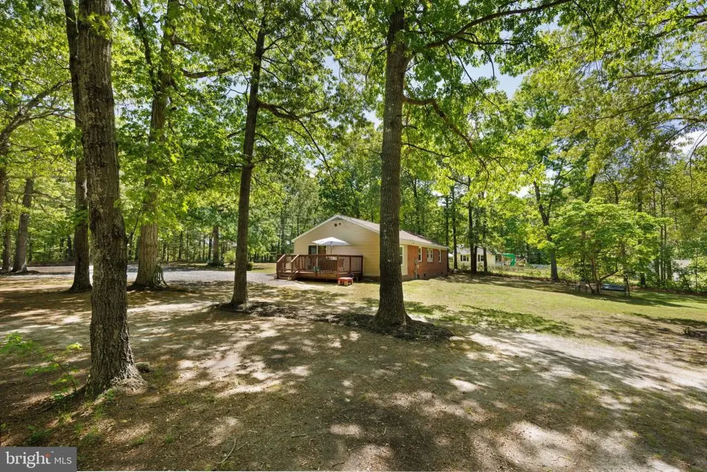 919 Chalklevel Road Louisa VA 23093