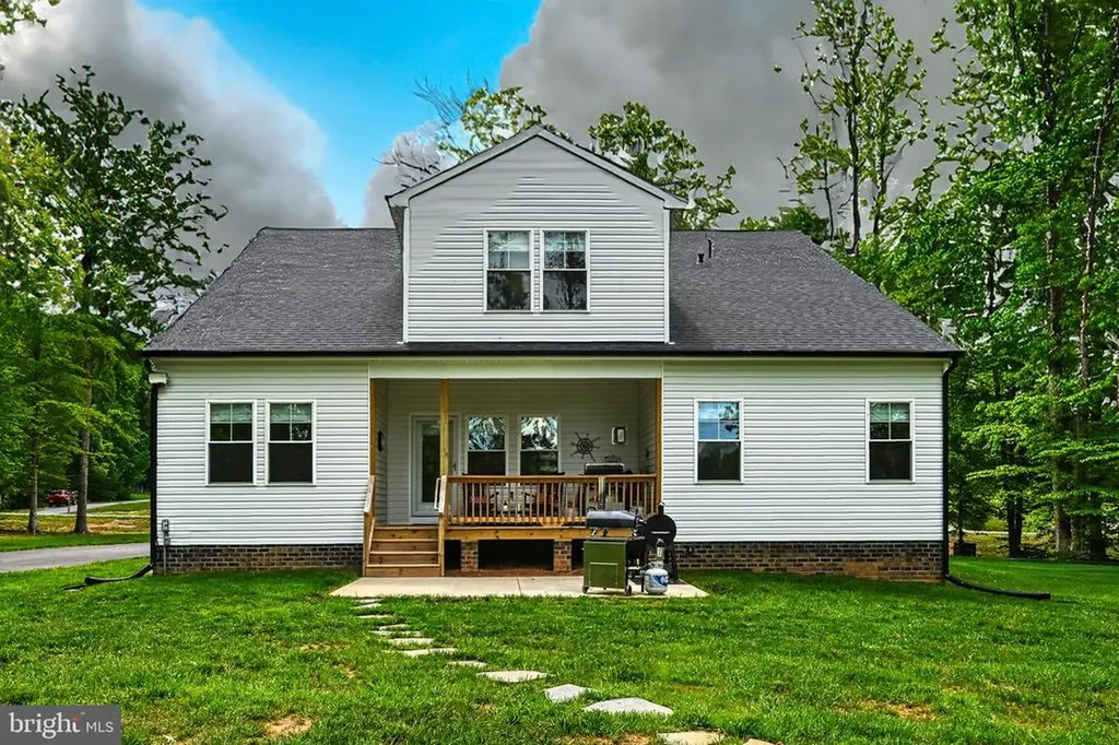 632 Noahs Landing Drive Bumpass VA 23024