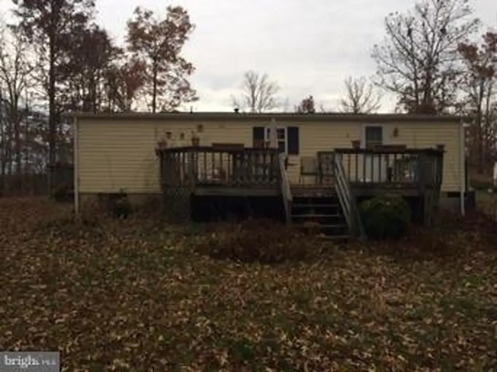 227 Carsons Corner Louisa VA 23093