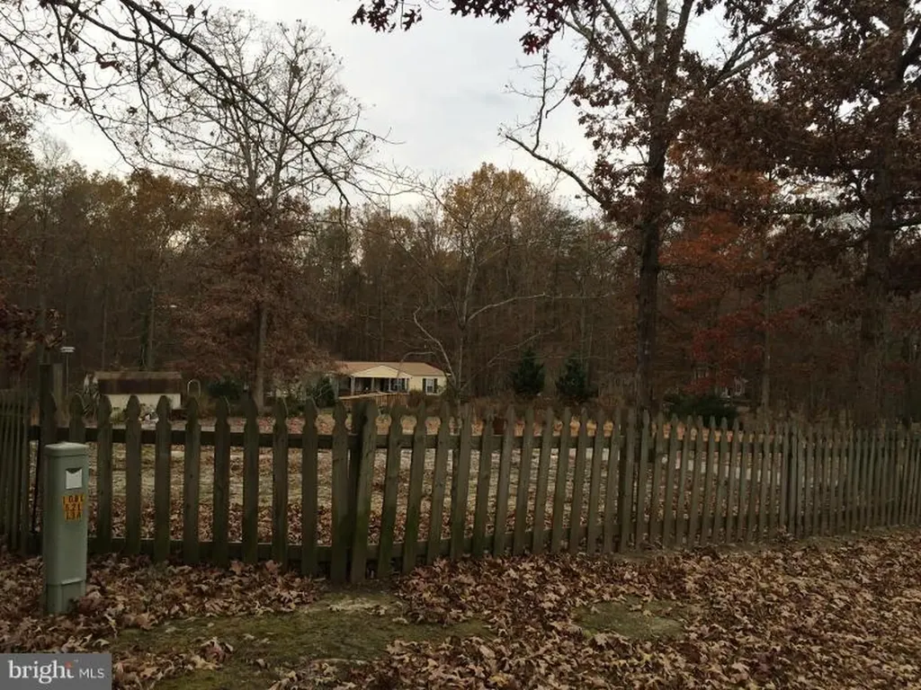 227 Carsons Corner Louisa VA 23093