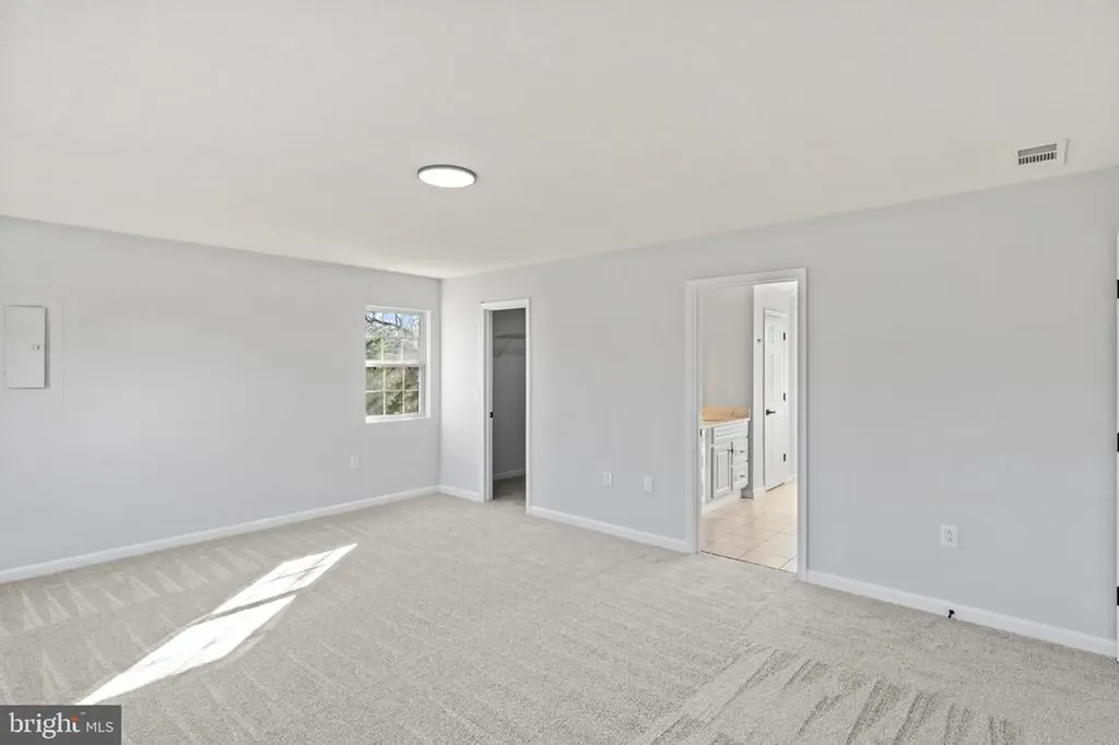 231 Derby Lane Louisa VA 23093