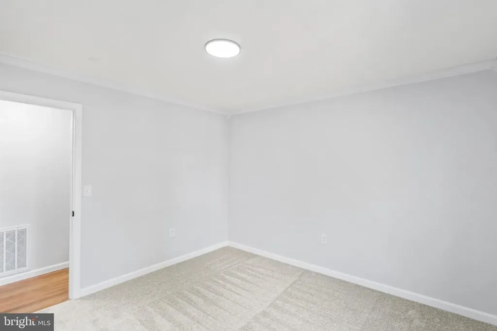 231 Derby Lane Louisa VA 23093