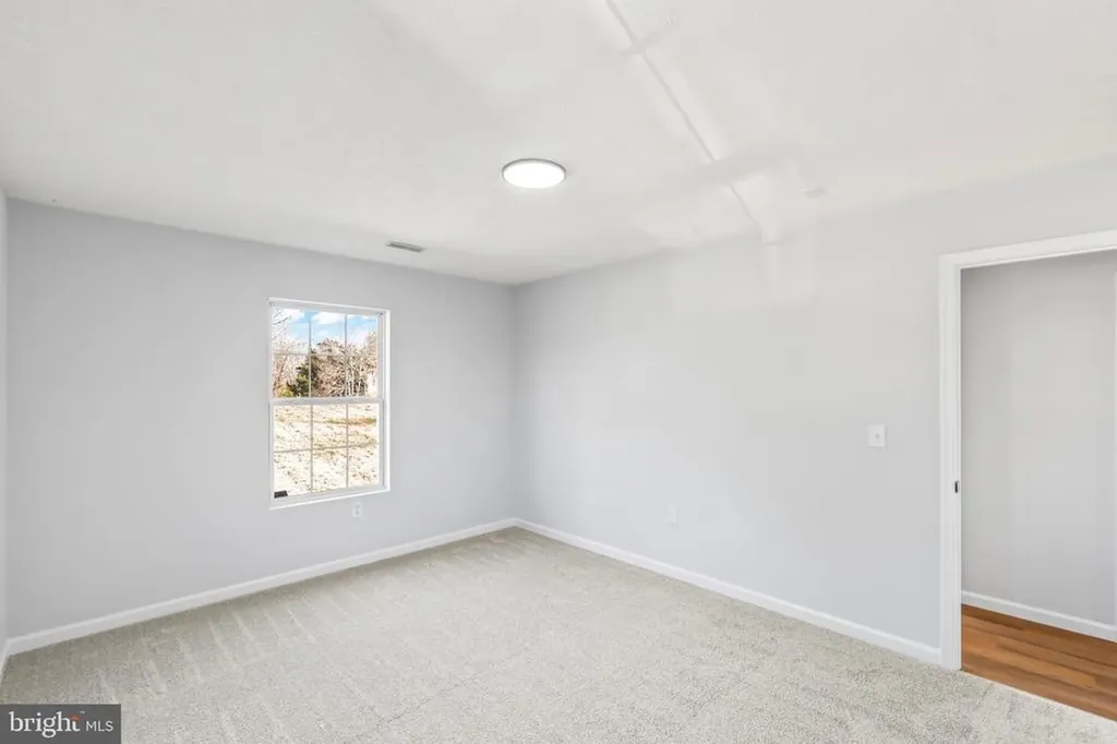 231 Derby Lane Louisa VA 23093