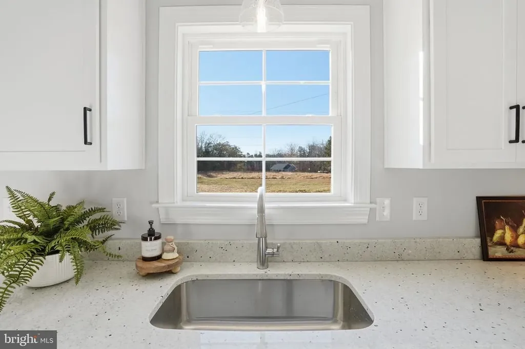 475 Fredericks Hall Road Bumpass VA 23024