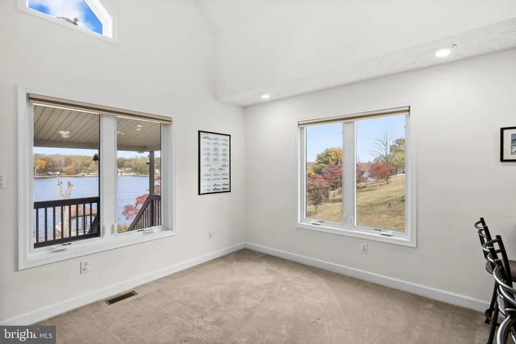 1250 Lakeshore Drive S Louisa VA 23093