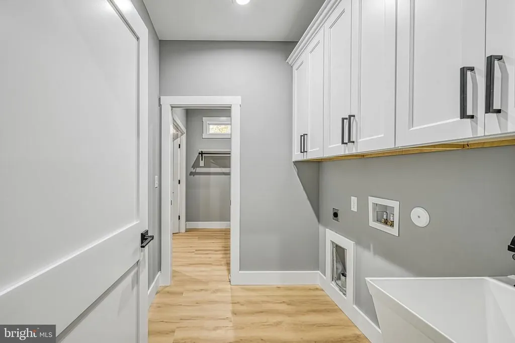 375 Equestrian Landing Trail Bumpass VA 23024