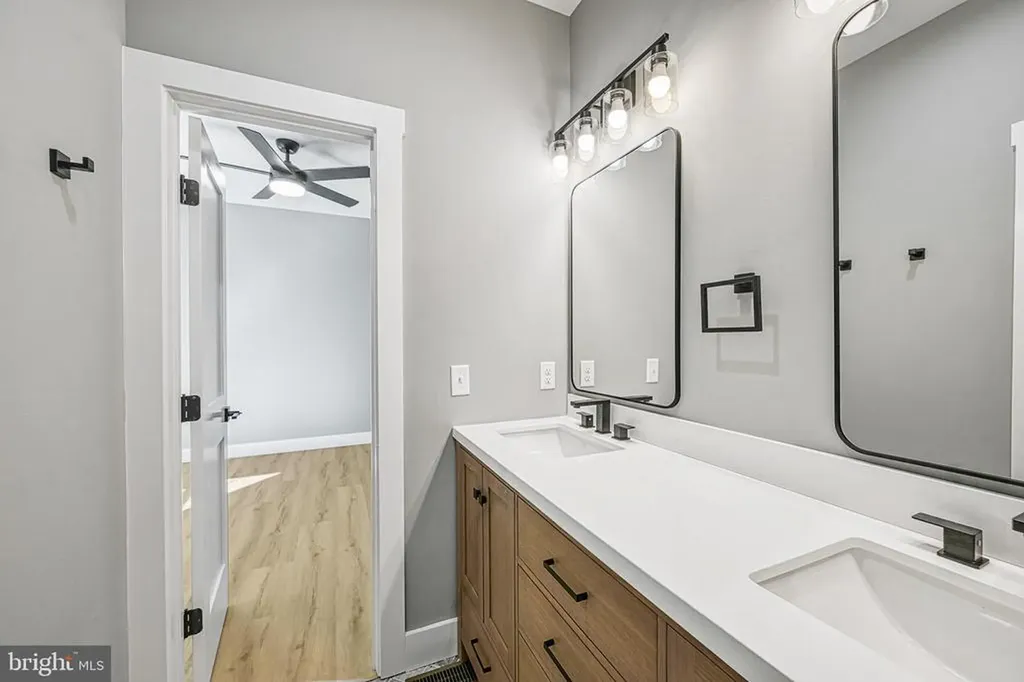 375 Equestrian Landing Trail Bumpass VA 23024