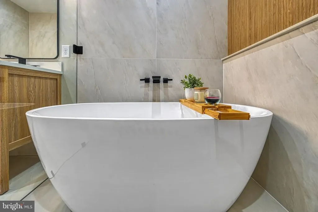 375 Equestrian Landing Trail Bumpass VA 23024