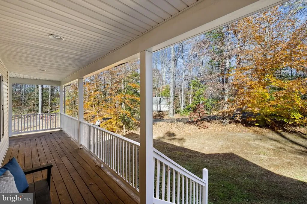 14 Oak Road Bumpass VA 23024