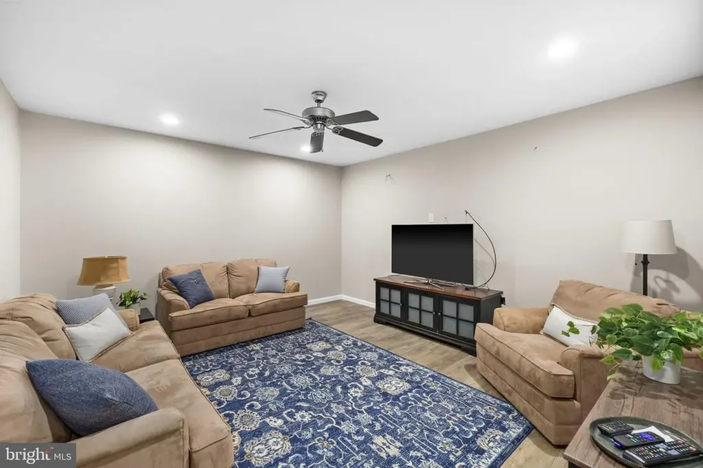 14 Oak Road Bumpass VA 23024