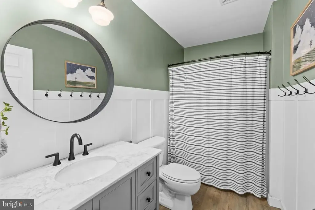 14 Oak Road Bumpass VA 23024