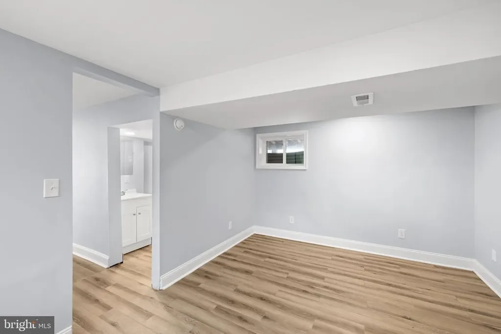 1262 Lakeshore Drive S Louisa VA 23093