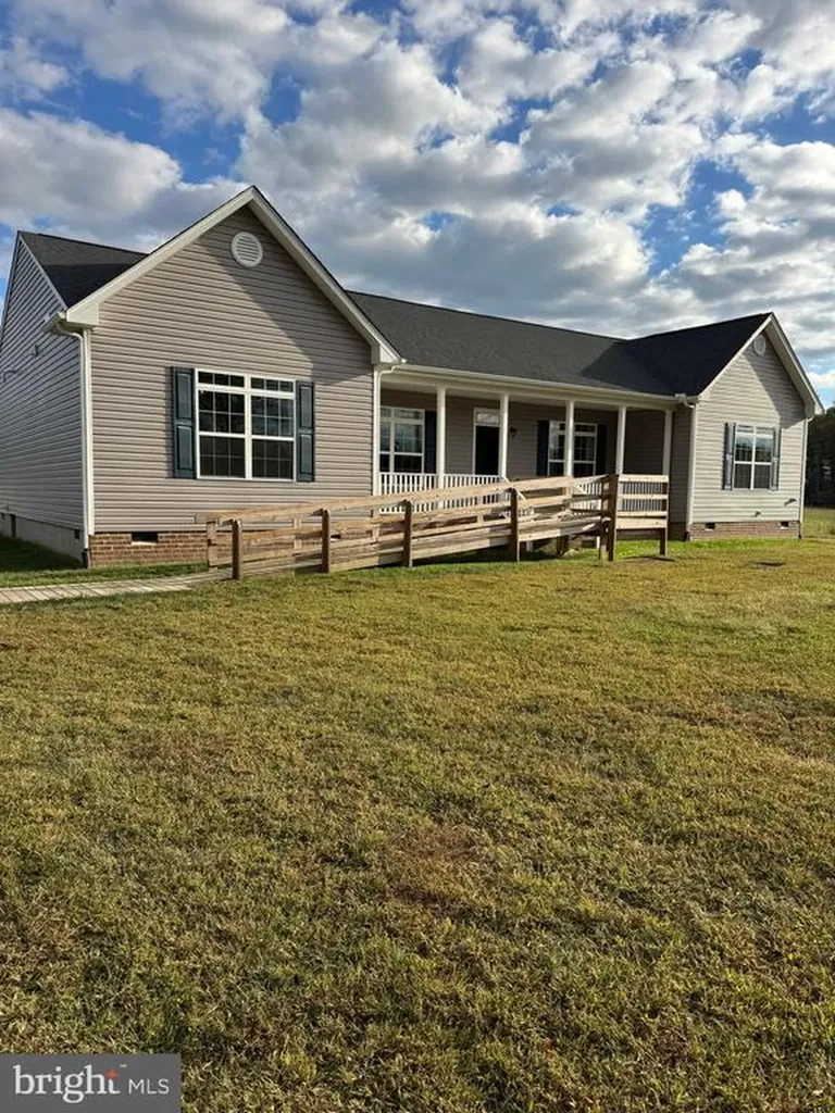 284 Boulder Springs Lane Louisa VA 23093