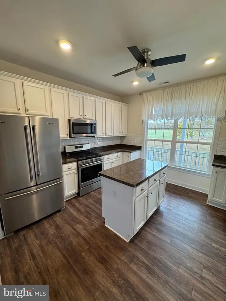 284 Boulder Springs Lane Louisa VA 23093