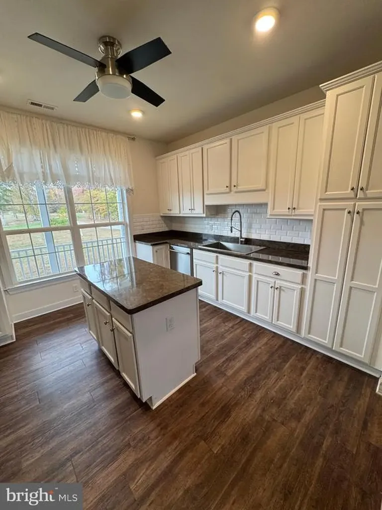 284 Boulder Springs Lane Louisa VA 23093