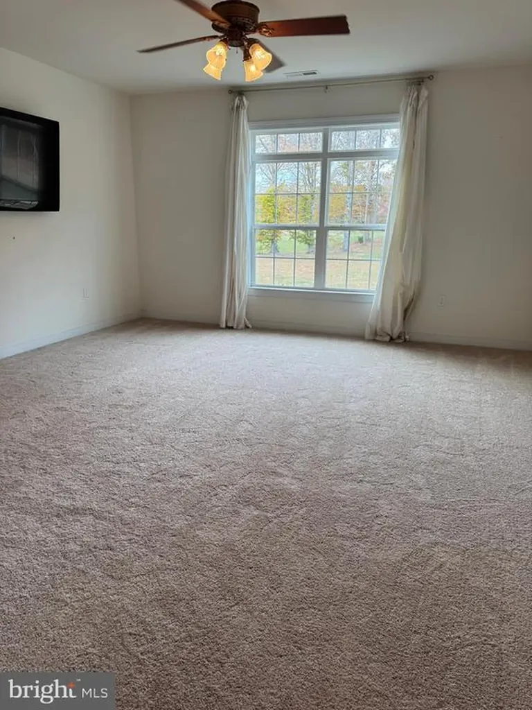 284 Boulder Springs Lane Louisa VA 23093