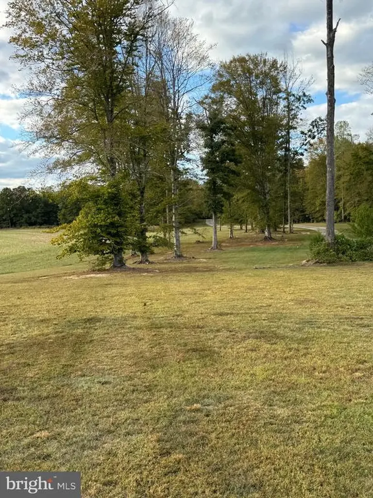 284 Boulder Springs Lane Louisa VA 23093