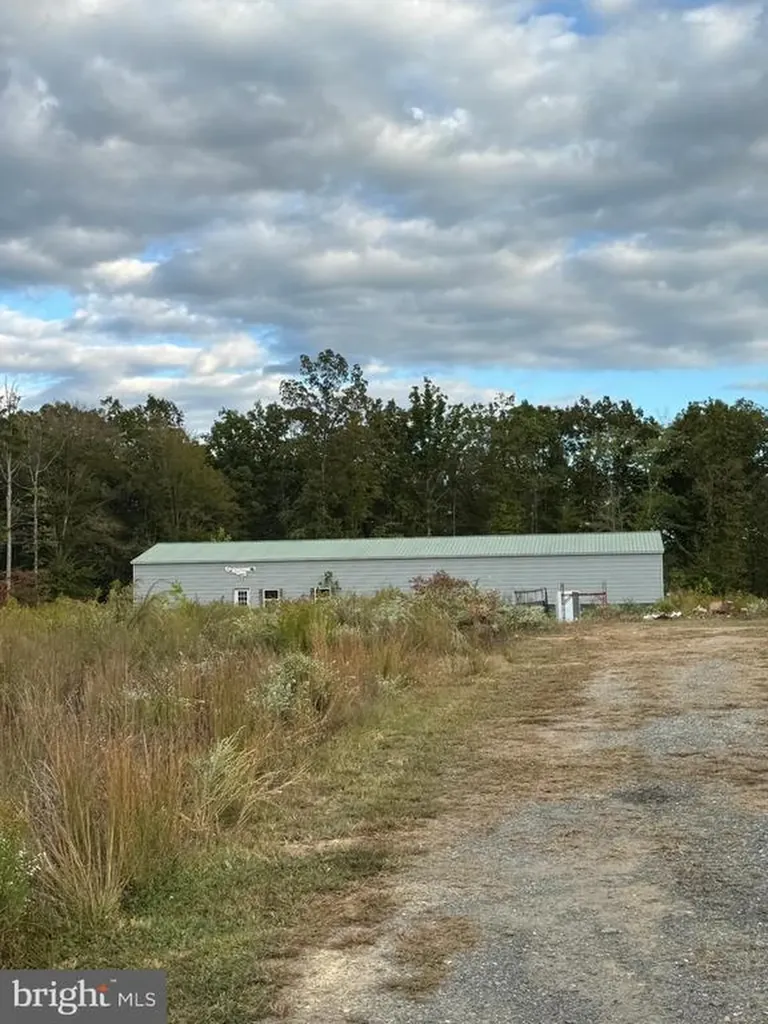 284 Boulder Springs Lane Louisa VA 23093