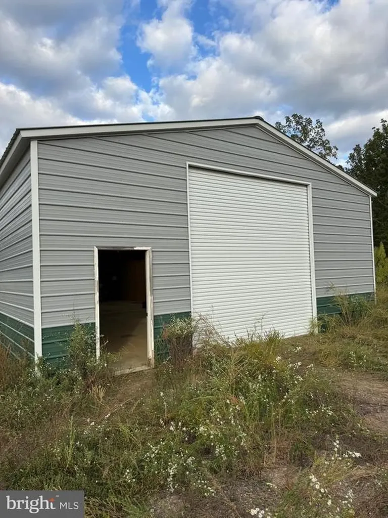 284 Boulder Springs Lane Louisa VA 23093