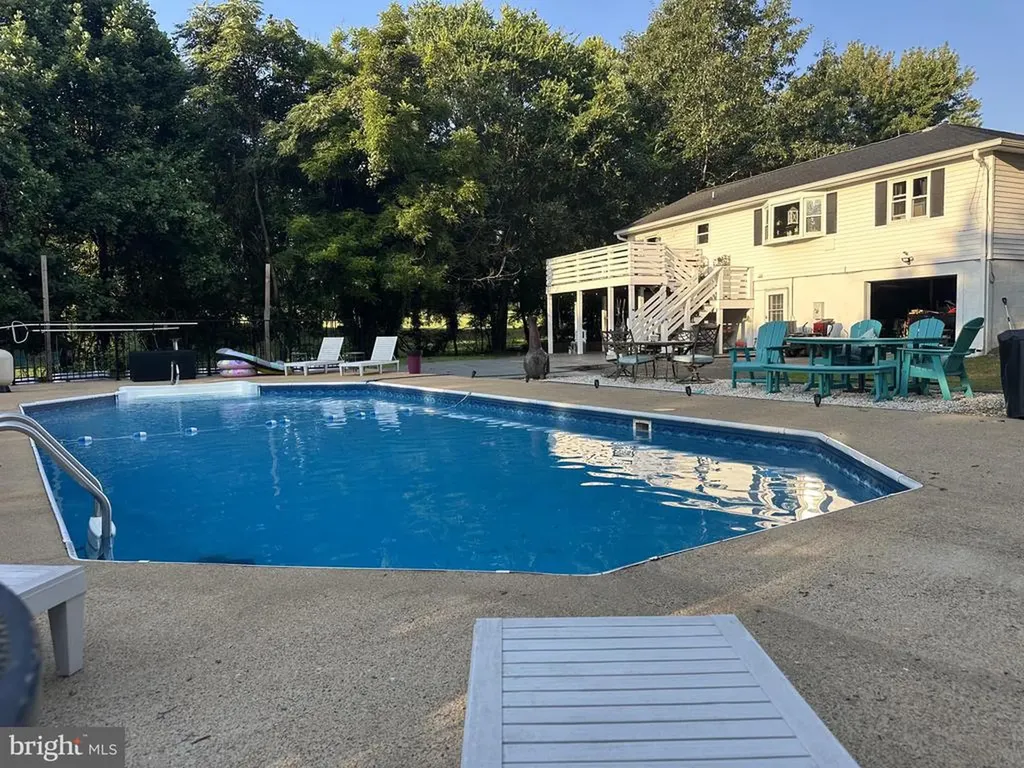 217 Ellisville Drive Louisa VA 23093