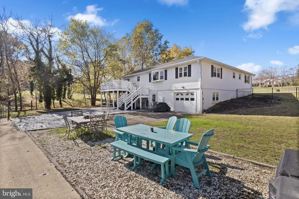 217 Ellisville Drive Louisa VA 23093