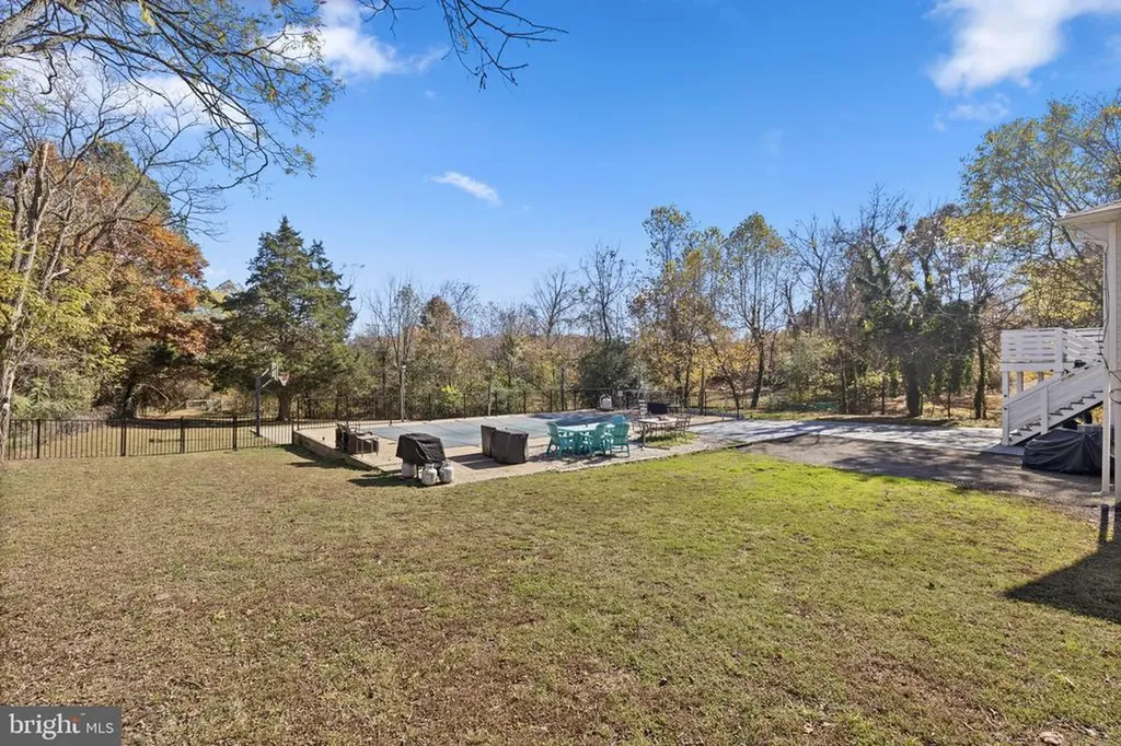 217 Ellisville Drive Louisa VA 23093