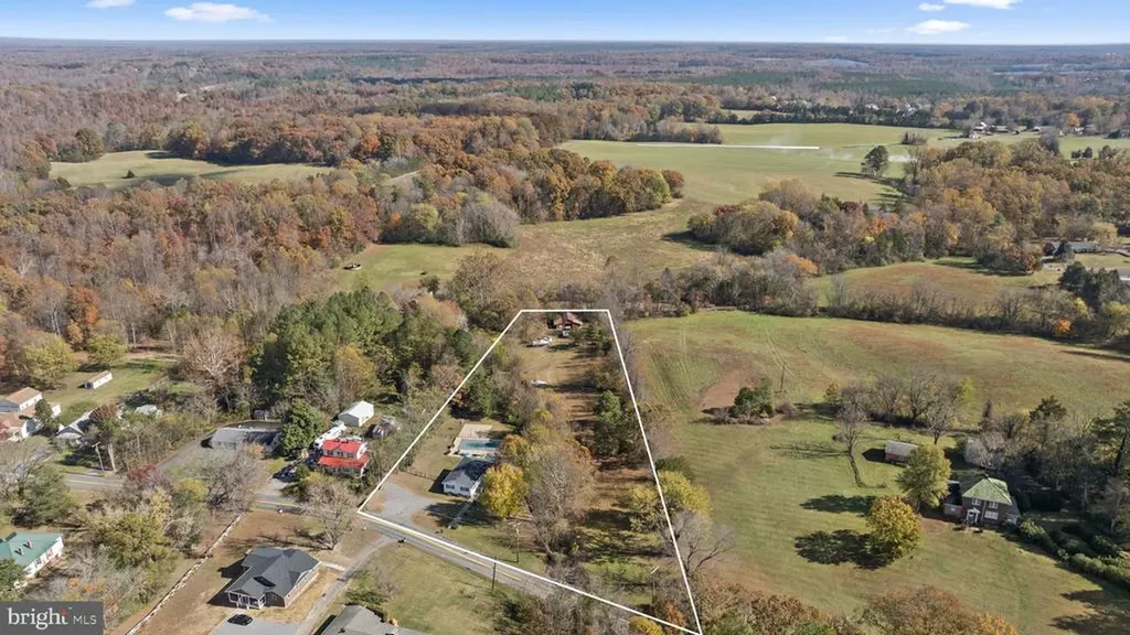 217 Ellisville Drive Louisa VA 23093