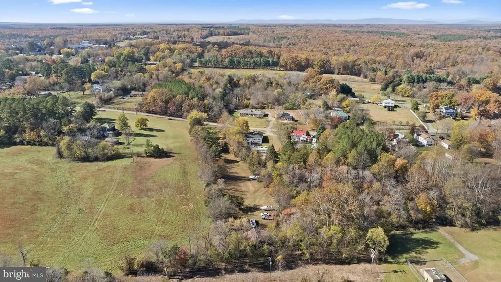 217 Ellisville Drive Louisa VA 23093