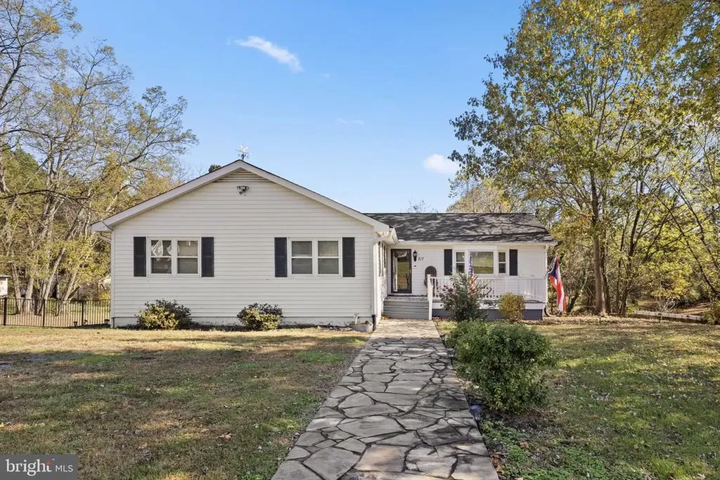 217 Ellisville Drive Louisa VA 23093