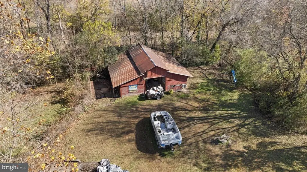 217 Ellisville Drive Louisa VA 23093