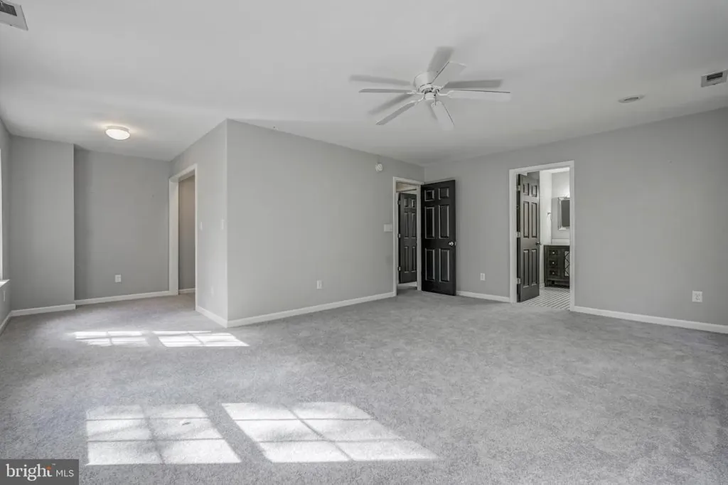 406 Saint Ivy Avenue Troy VA 22974