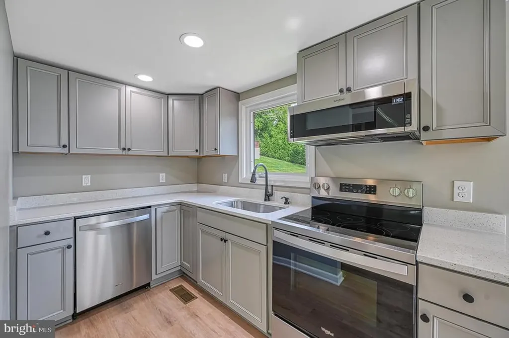 309 Ellis Drive Louisa VA 23093