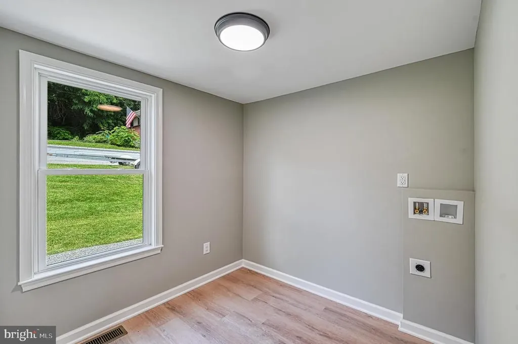 309 Ellis Drive Louisa VA 23093