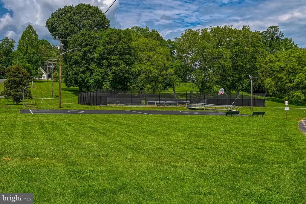 309 Ellis Drive Louisa VA 23093