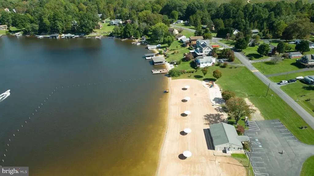 309 Ellis Drive Louisa VA 23093