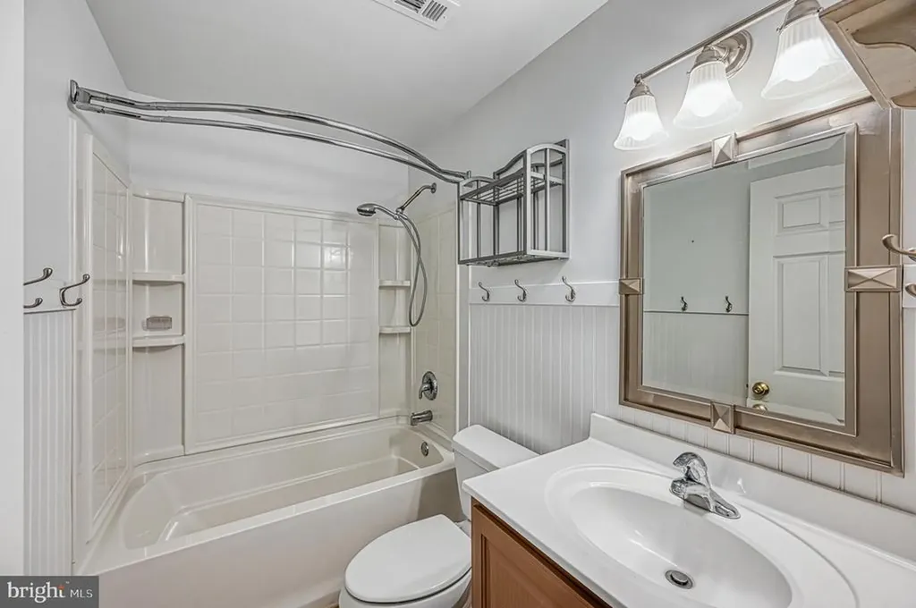 1636 Moody Town Road Bumpass VA 23024