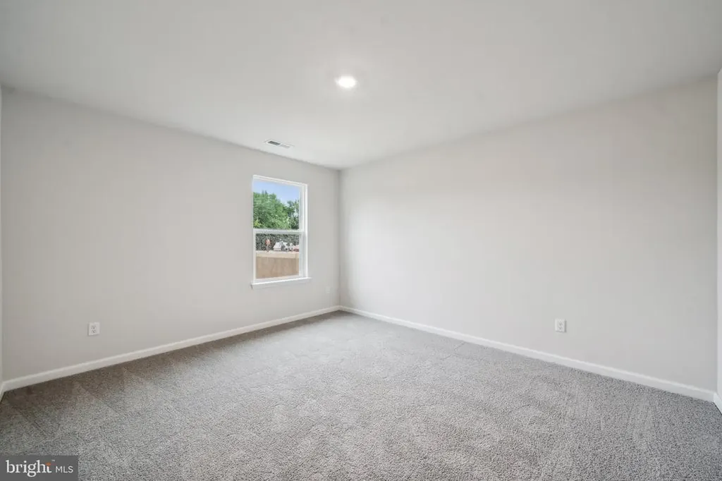 171 Liberty Lane Keswick VA 22947