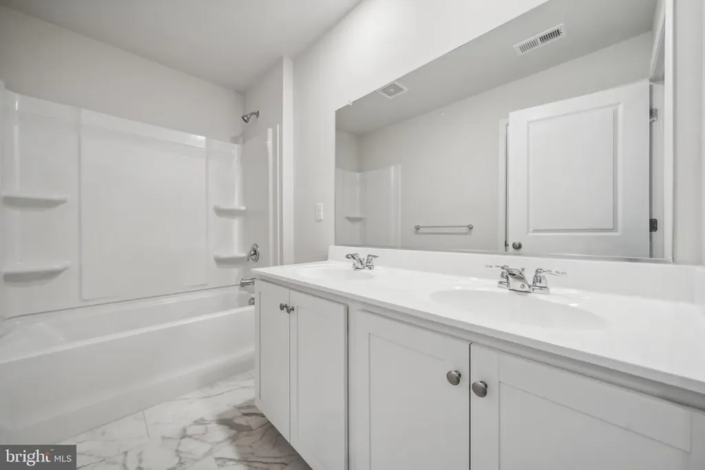 171 Liberty Lane Keswick VA 22947