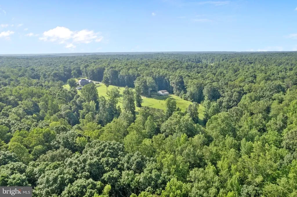 1185 Belle Meade Road Bumpass VA 23024